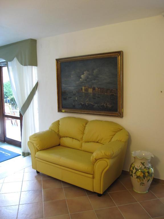 Residence Hotel Eden Palinuro Buitenkant foto