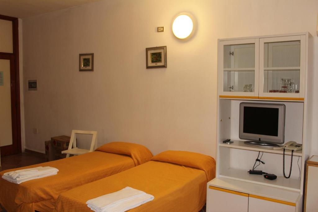 Residence Hotel Eden Palinuro Buitenkant foto