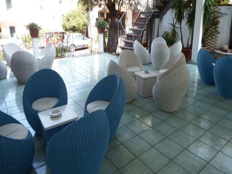 Residence Hotel Eden Palinuro Buitenkant foto